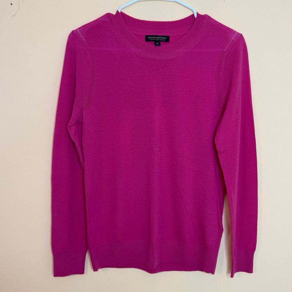 Banana Republic Sweater Women's Small extra fine merino wool shirt pink